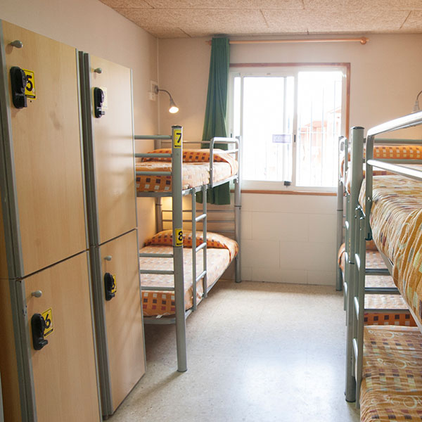 Shared Room 6 Beds
